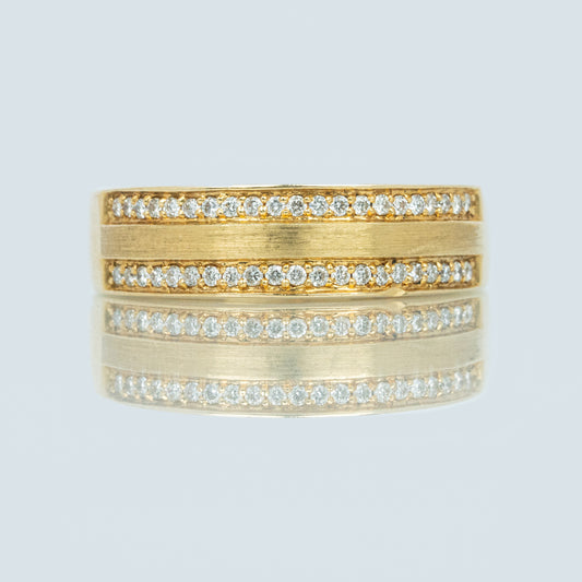 18 carat yellow gold and diamond ring